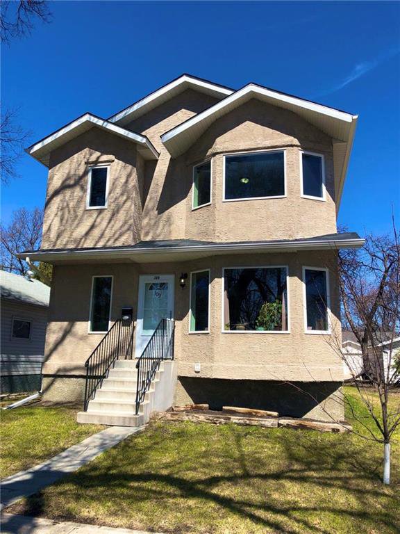 Main Photo: 309 Melbourne Avenue in Winnipeg: East Kildonan Residential for sale (3D) : MLS®# 202008894