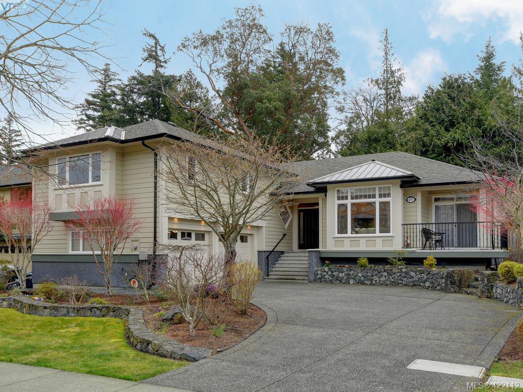 Main Photo: 485 Royal Bay Drive in VICTORIA: Co Royal Bay Single Family Detached for sale (Colwood) : MLS®# 422112