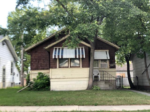 Main Photo: 1127 Valour Road in Winnipeg: Sargent Park Residential for sale (5C) : MLS®# 1924464