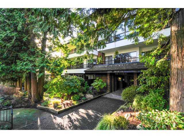 Main Photo: 203 1319 MARTIN Street: White Rock Home for sale () : MLS®# F1430144