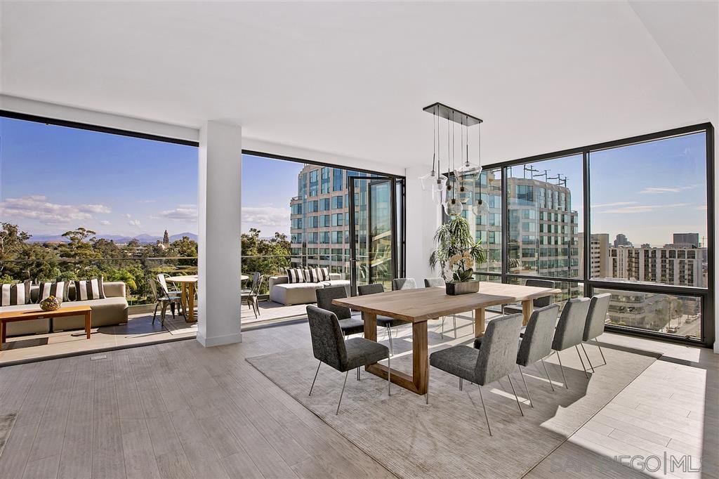 Main Photo: DOWNTOWN Condo for sale : 3 bedrooms : 2604 5th Ave #902 in San Diego