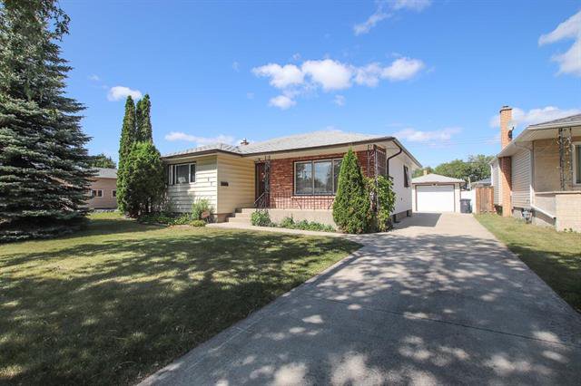 Main Photo: 63 Arrowwood Drive in Winnipeg: Garden City Residential for sale (4G) : MLS®# 1923027