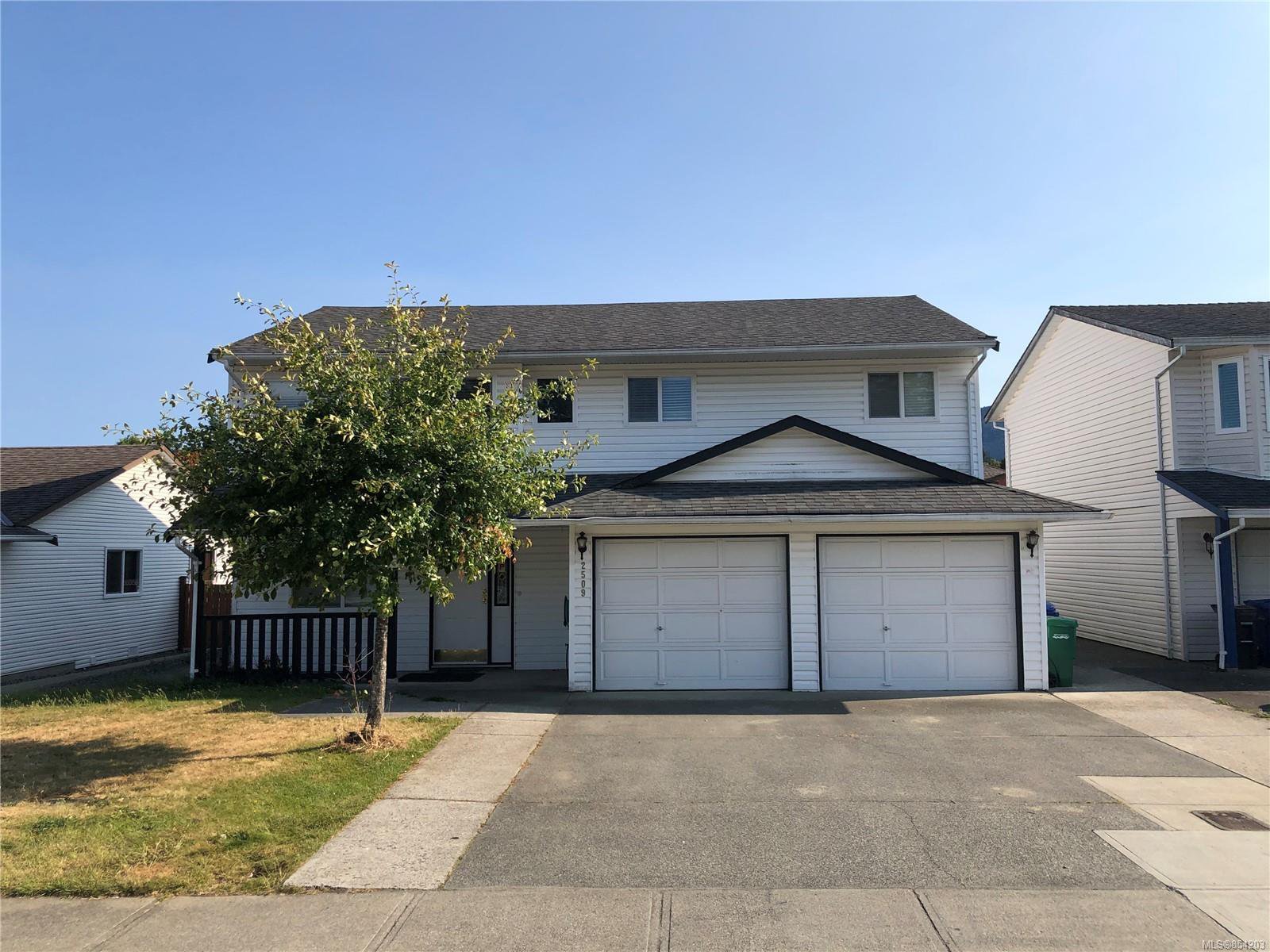 Main Photo: 2509 Nadely Cres in : Na Diver Lake Single Family Detached for sale (Nanaimo) : MLS®# 854203