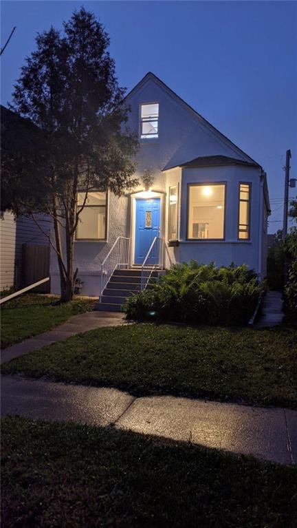 Main Photo: 488 William Newton Avenue in Winnipeg: Elmwood Residential for sale (3A) : MLS®# 202013940