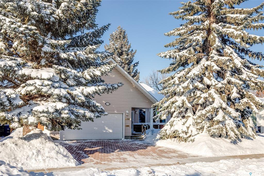 Main Photo: 438 David Knight Lane in Saskatoon: Silverwood Heights Residential for sale : MLS®# SK833717