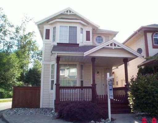 Main Photo: 8635 207TH Street in WALNUT GROVE: Home for sale : MLS®# F2511997