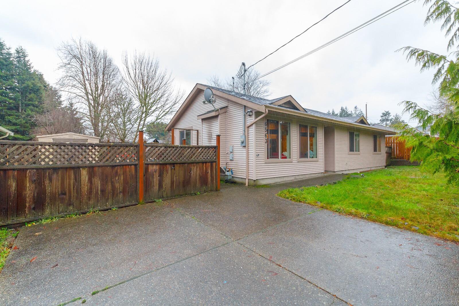 Main Photo: 6563 E Grant Rd in : Sk Sooke Vill Core House for sale (Sooke) : MLS®# 862633