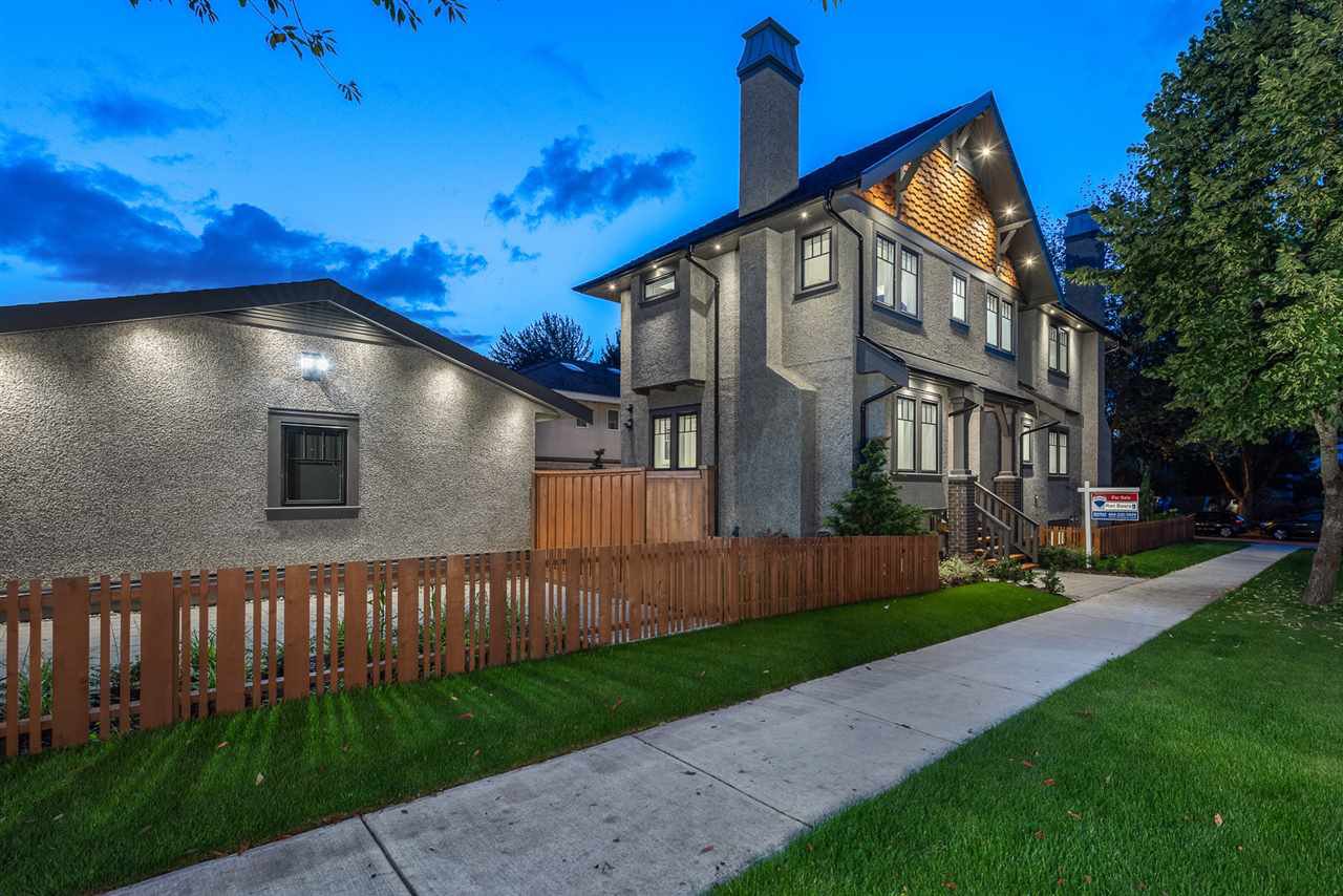 Main Photo: 3133 INVERNESS STREET in Vancouver: Mount Pleasant VE 1/2 Duplex for sale (Vancouver East) : MLS®# R2391241