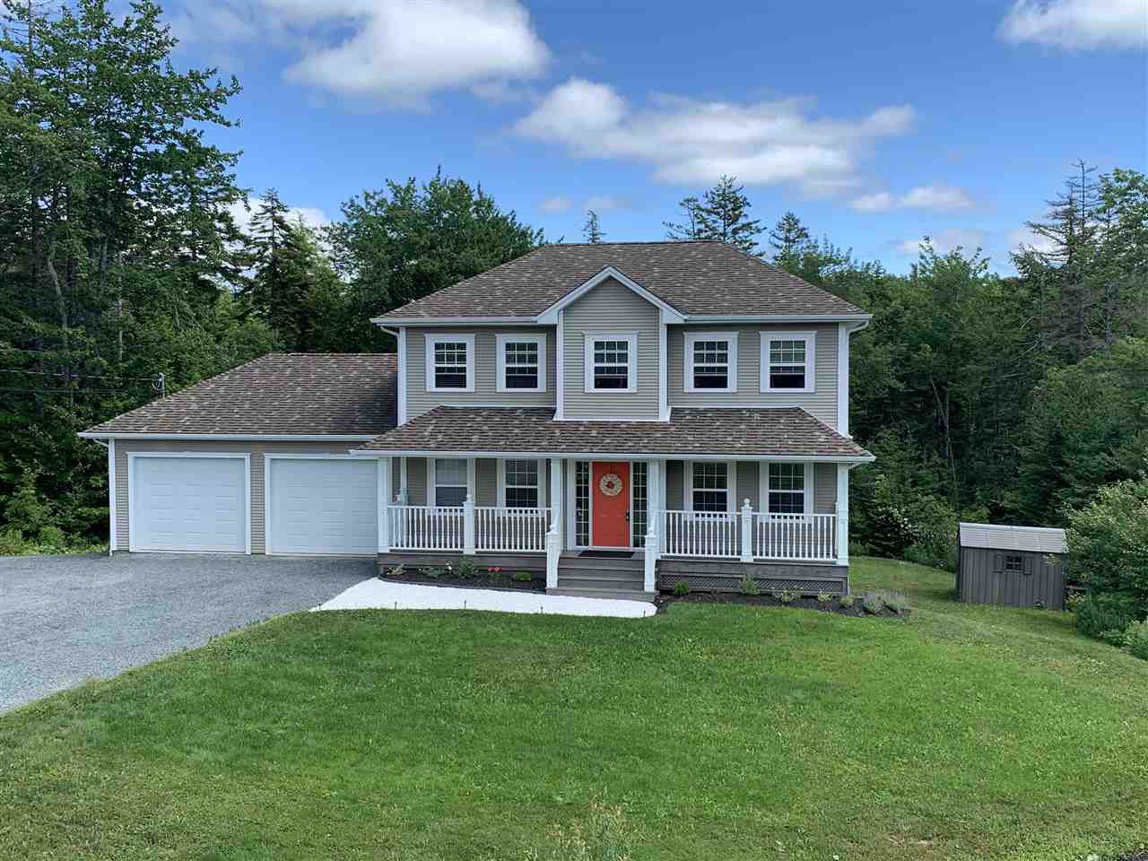 Main Photo: 235 Capilano Drive in Windsor Junction: 30-Waverley, Fall River, Oakfield Residential for sale (Halifax-Dartmouth) : MLS®# 202008873