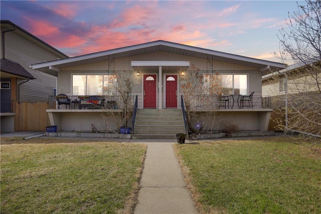 Main Photo: 2117 + 2119 4 AV NW in Calgary: West Hillhurst House for sale : MLS®# C4238056