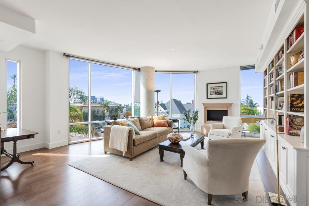 Main Photo: HILLCREST Condo for sale : 2 bedrooms : 3415 6Th AVENUE #4 in San Diego