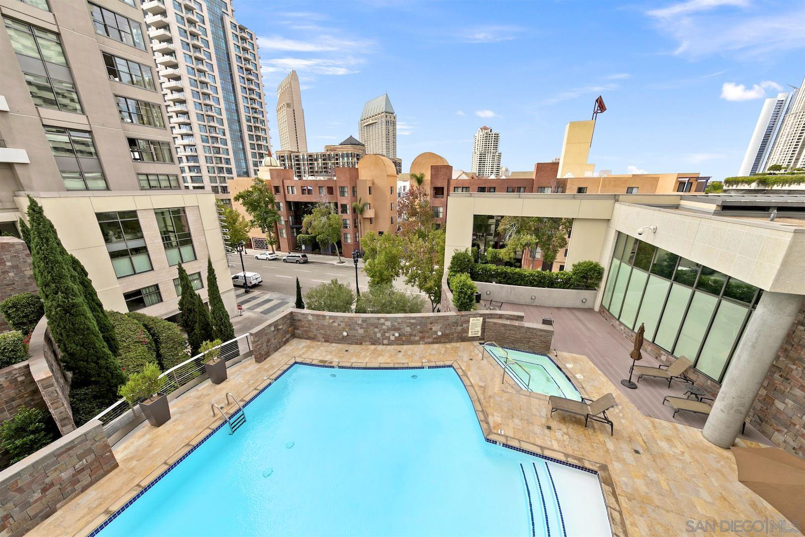 Main Photo: DOWNTOWN Condo for rent : 2 bedrooms : 645 Front Street #506 in San Diego