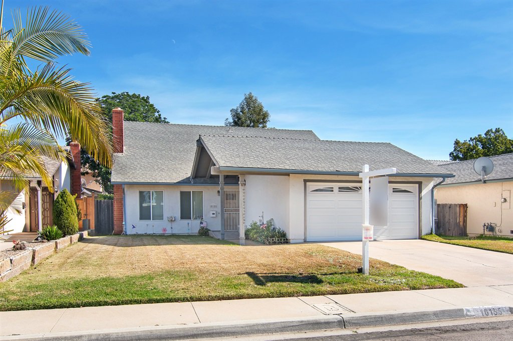 Main Photo: MIRA MESA House for sale : 4 bedrooms : 10155 SPRING MANOR CT in San Diego