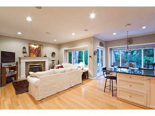 Main Photo: 959 CLEMENTS Ave in North Vancouver: Home for sale : MLS®# V911167