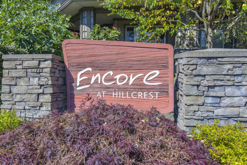 Main Photo: 19 18701 66TH AVENUE in Surrey: Cloverdale BC Townhouse for sale (Cloverdale) : MLS®# R2494765