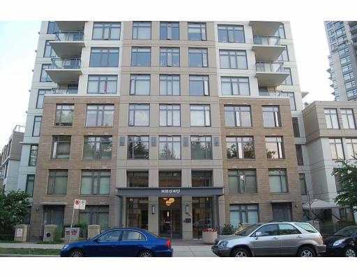 Main Photo: # 111 3660 VANNESS AV in Vancouver: Collingwood VE Condo for sale in "THE CIRCA" (Vancouver East) : MLS®# V799588