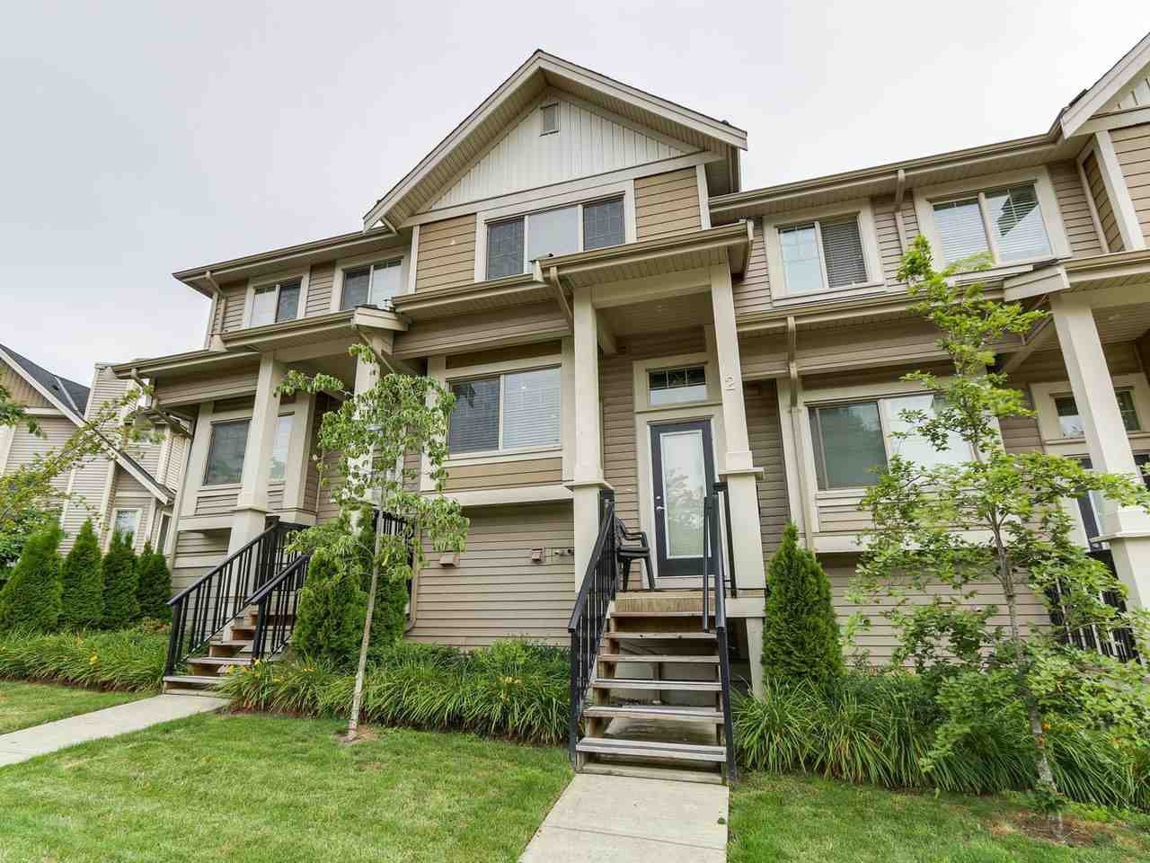 Main Photo: 2 19097 64 AVENUE in Surrey: Cloverdale BC Townhouse for sale (Cloverdale) : MLS®# R2466274