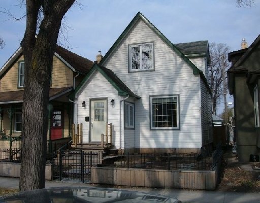 Main Photo: 768 INGERSOLL ST in WINNIPEG: West End / Wolseley Single Family Detached for sale (West Winnipeg) : MLS®# 2906946