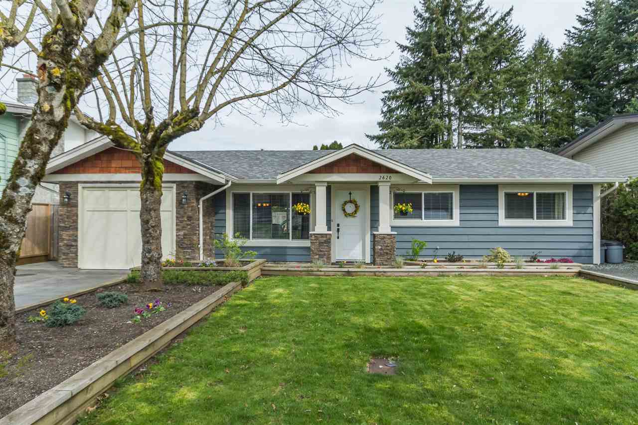 Main Photo: 2620 Macbeth Crescent in Abbotsford: Abbotsford East House for sale : MLS®# R2152835