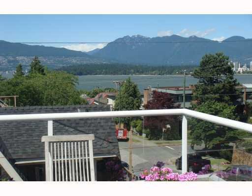 Main Photo: 1675 Larch Street in Vancouver: Kitsilano Condo for sale (Vancouver West) : MLS®# V747996