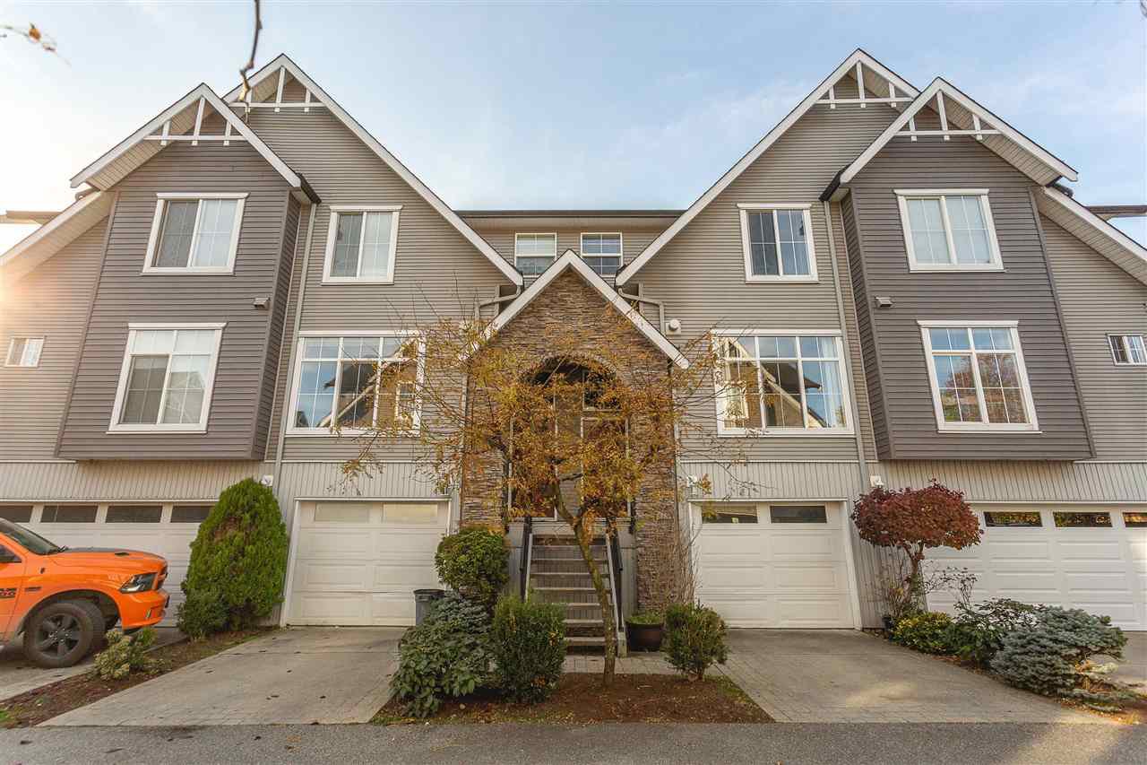 Main Photo: 41 8881 WALTERS STREET in Chilliwack: Chilliwack E Young-Yale Townhouse for sale : MLS®# R2418482
