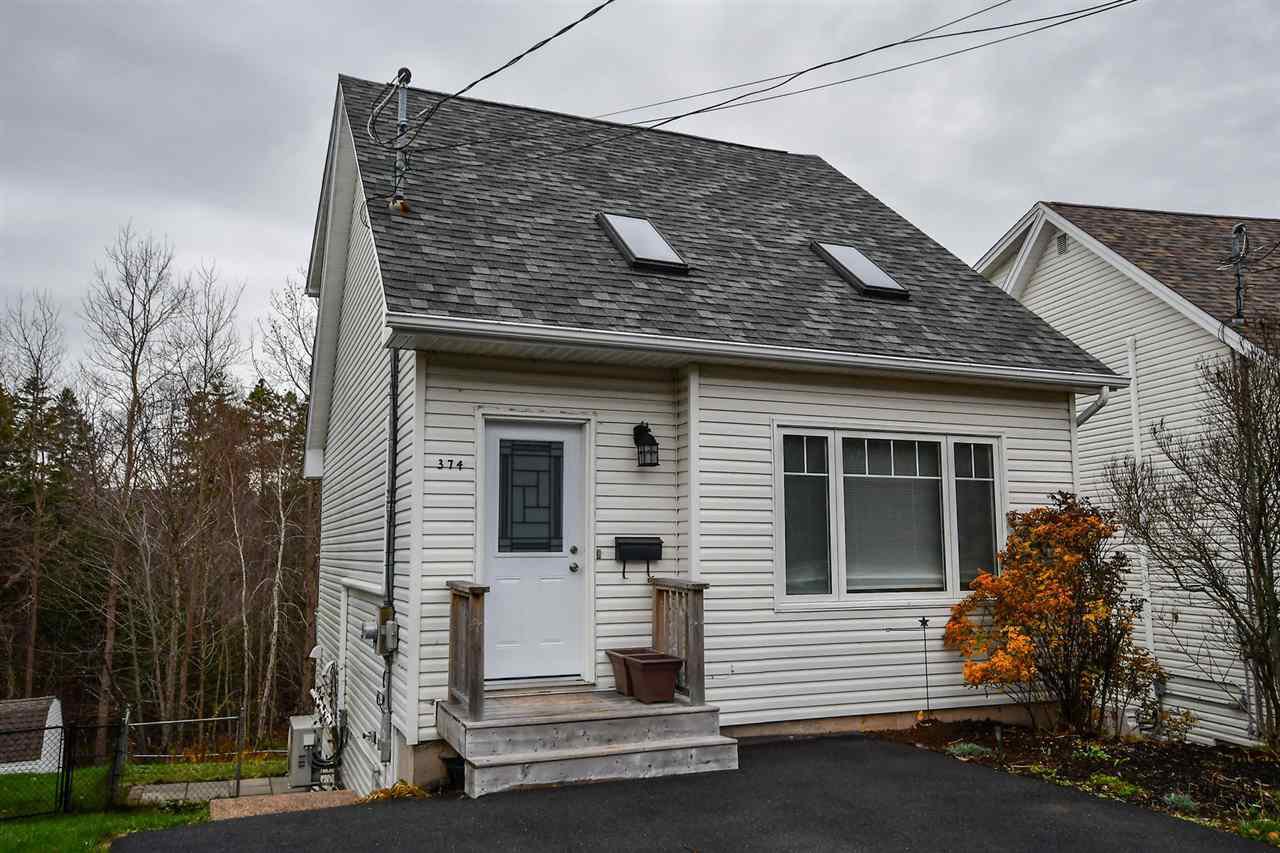 Main Photo: 374 Millwood Drive in Millwood: 25-Sackville Residential for sale (Halifax-Dartmouth) : MLS®# 202023646