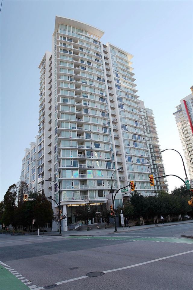 Main Photo: 1117 161 W GEORGIA STREET in Vancouver: Downtown VW Condo for sale (Vancouver West) : MLS®# R2502361