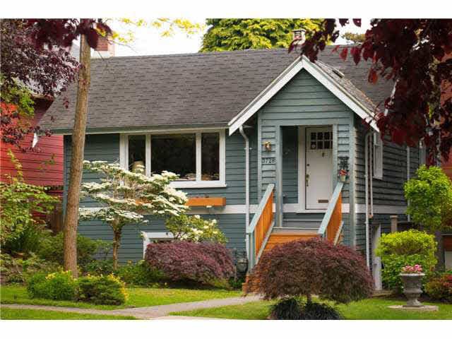 Main Photo: 3728 W 30TH AVENUE in Vancouver: Dunbar House for sale (Vancouver West) : MLS®# R2429180