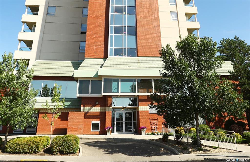 Main Photo: 308 2221 Adelaide Street East in Saskatoon: Nutana S.C. Residential for sale : MLS®# SK796024