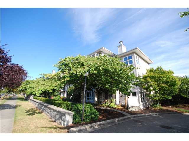 Main Photo: # 304 2965 HORLEY ST in Vancouver: Collingwood VE Condo for sale in "CHERRY HILL" (Vancouver East) : MLS®# V903629