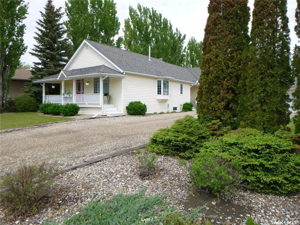 Main Photo: 1106 109th Avenue East in Tisdale: Residential for sale : MLS®# SK811410