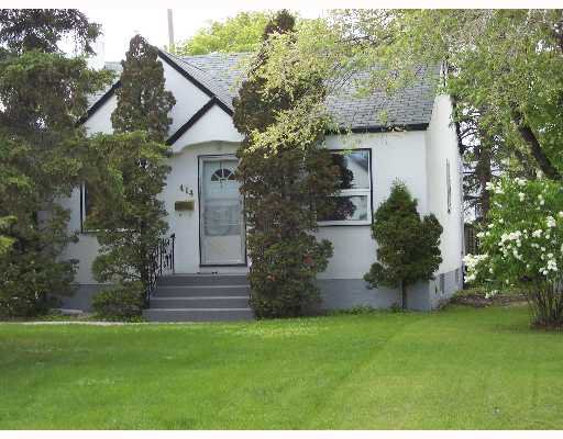 Main Photo: 414 AMHERST Street in WINNIPEG: St James Single Family Detached for sale (West Winnipeg) : MLS®# 2709306