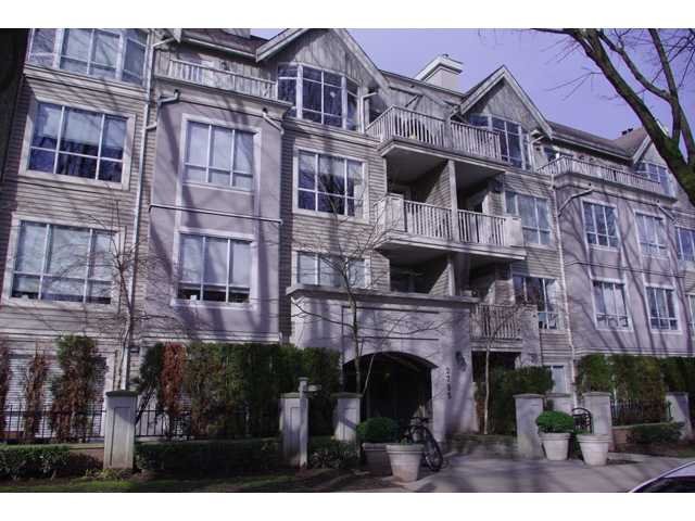 Main Photo: #201- 2755 Maple St in Vancouver: Kitsilano Condo in "DAVENPORT LANE" (Vancouver West)