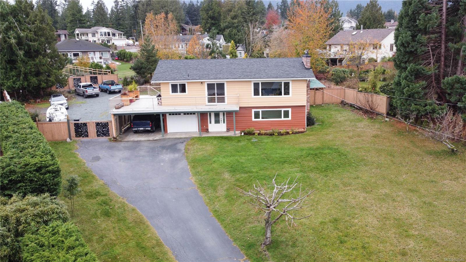 Main Photo: 3680 Seaview Cres in : Du Saltair House for sale (Duncan) : MLS®# 860546