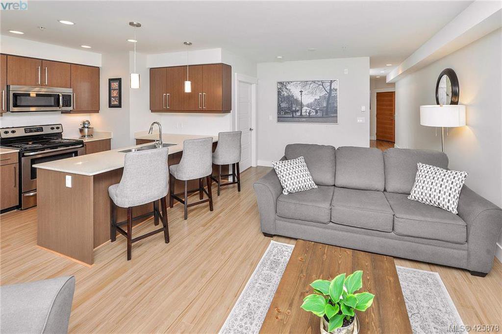 Main Photo: 207 7161 West Saanich Road in BRENTWOOD BAY: CS Brentwood Bay Condo Apartment for sale (Central Saanich) : MLS®# 425878