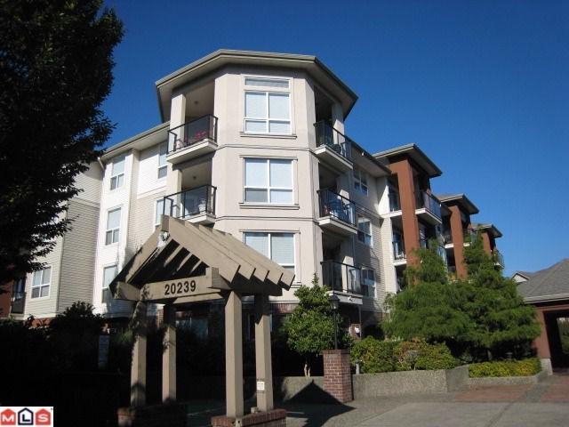 Main Photo: # 107 20239 MICHAUD CR in Langley: Langley City Condo for sale in "CITY GRANDE" : MLS®# F1101531
