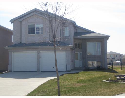 Main Photo: 30 MARSEILLES Close in WINNIPEG: West Kildonan / Garden City Residential for sale (North West Winnipeg) : MLS®# 2807142