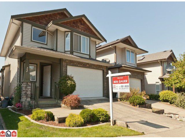 Main Photo: 22 8888 216th Street in Langley: Walnut Grove House for sale : MLS®# F1122328