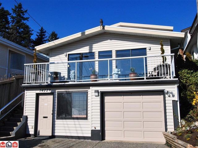 Main Photo: 14729 UPPER ROPER AV: White Rock House for sale in "WESTSIDE" (South Surrey White Rock) : MLS®# F1023452