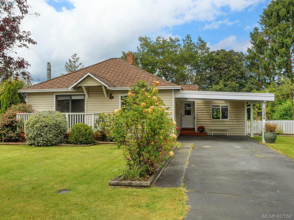 Main Photo: 2286 Amherst Ave in SIDNEY: Si Sidney North-East Single Family Detached for sale (Sidney) : MLS®# 842232