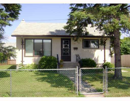 Main Photo: 631 MARTIN Avenue East in WINNIPEG: East Kildonan Residential for sale (North East Winnipeg) : MLS®# 2914073