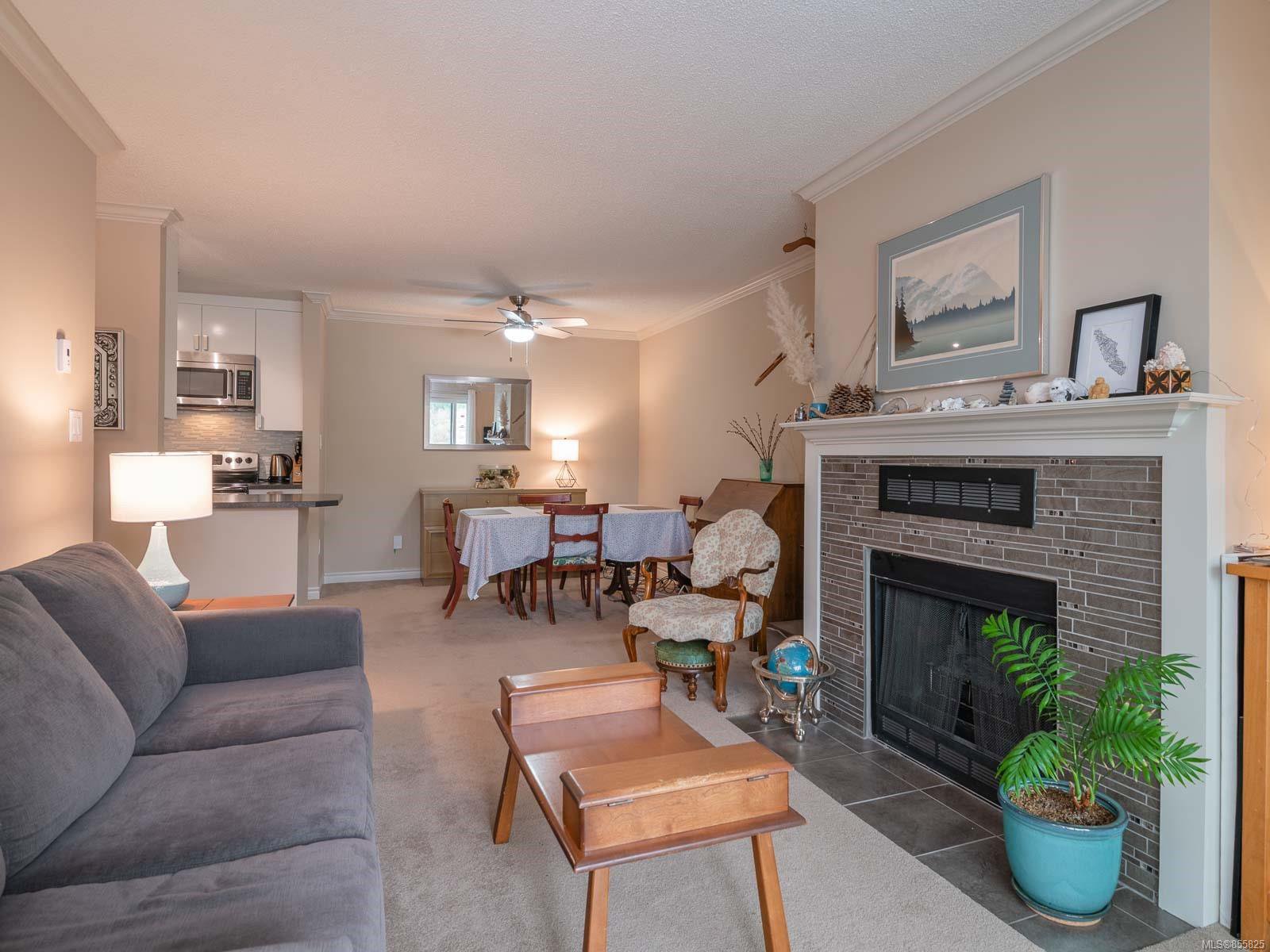Main Photo: 406 9942 Daniel St in : Du Chemainus Condo Apartment for sale (Duncan) : MLS®# 855825
