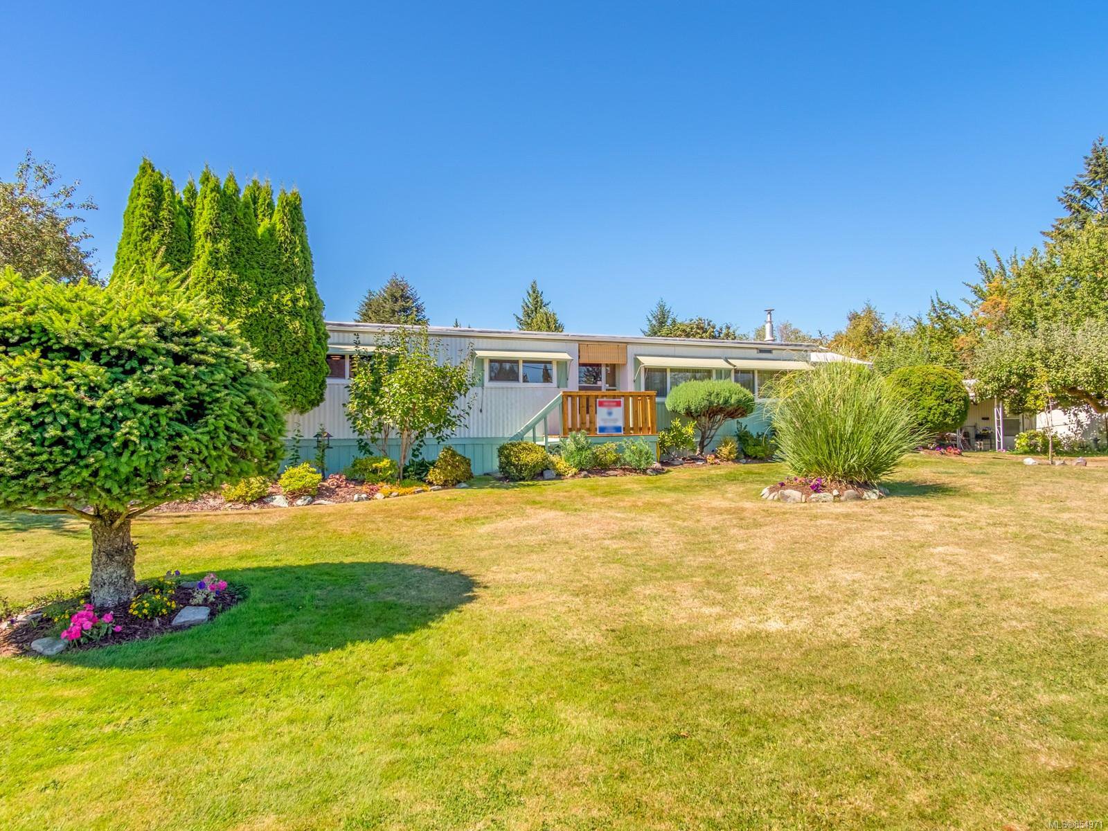 Main Photo: C 1359 Cranberry Ave in : Na Chase River Manufactured Home for sale (Nanaimo) : MLS®# 854971
