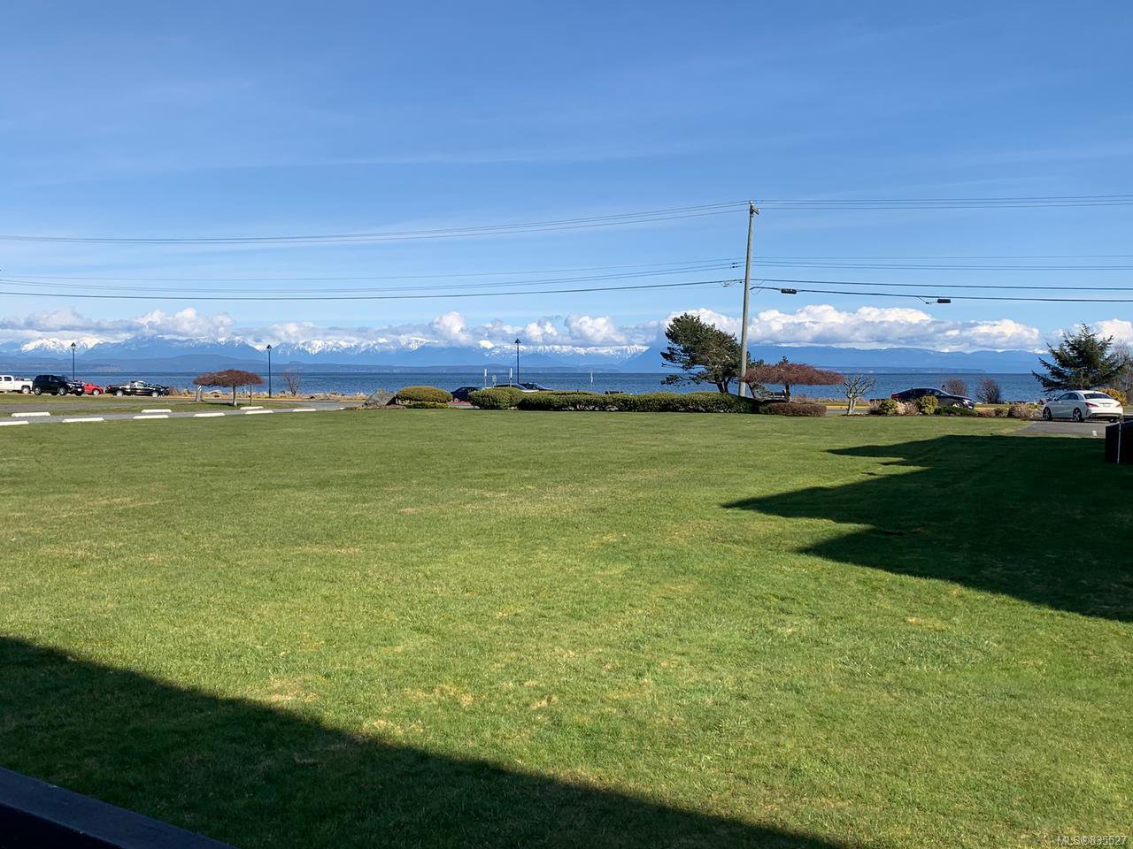 Main Photo: 201 2740 S Island Hwy in CAMPBELL RIVER: CR Willow Point Condo for sale (Campbell River) : MLS®# 835527