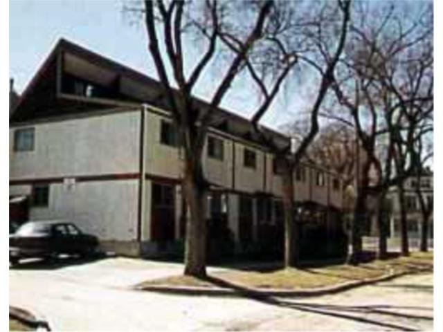 Main Photo: 694 SARA Avenue in WINNIPEG: West End / Wolseley Industrial / Commercial / Investment for sale (West Winnipeg) : MLS®# 2004869
