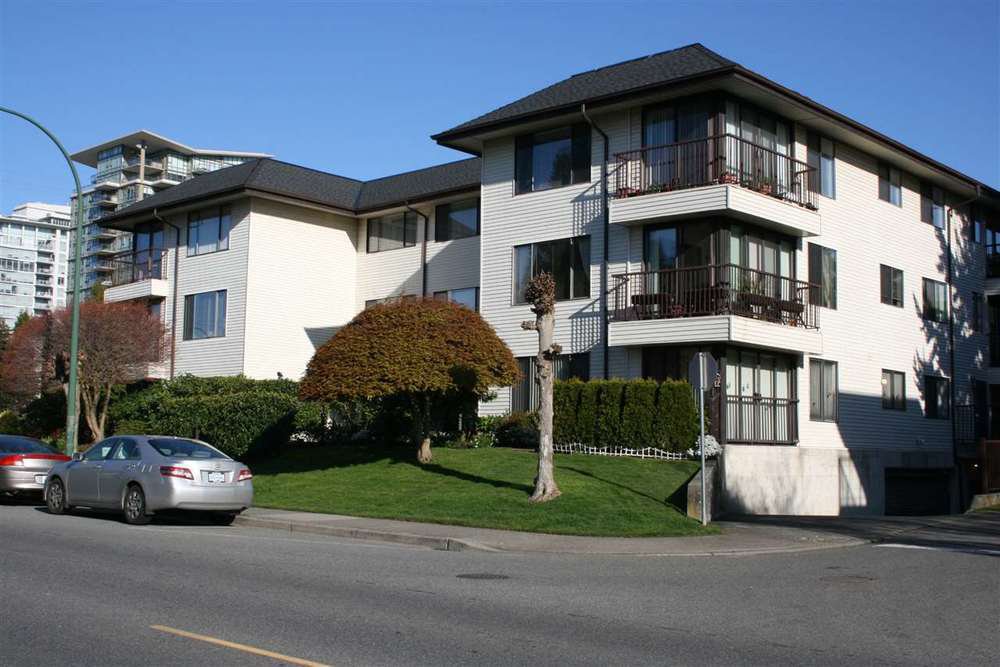 Main Photo: 302 15317 THRIFT AVENUE in South Surrey White Rock: White Rock Home for sale () : MLS®# R2051511