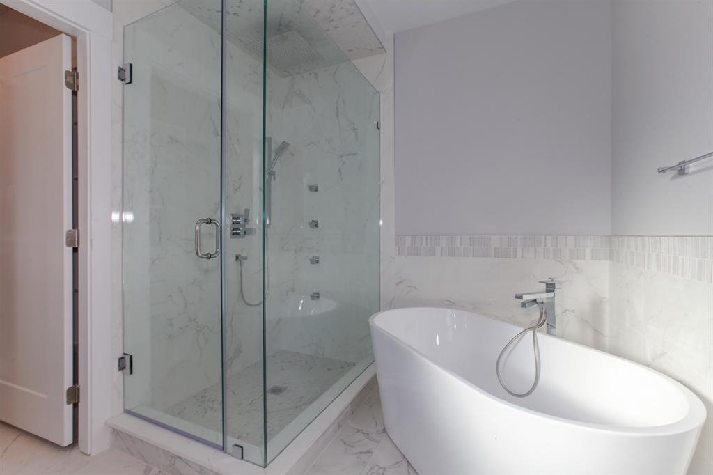 Hastings East Sunrise Aedis Realty Ltd