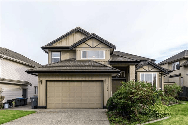 Main Photo: 7392 146 Street in Surrey: East Newton House for sale : MLS®# R2422430