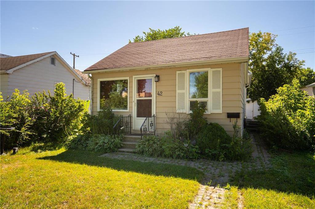 Welcome to 42 Blenheim Avenue!