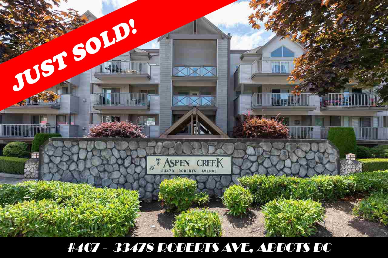 Main Photo: 407 33478 ROBERTS AVENUE in Abbotsford: Central Abbotsford Condo for sale : MLS®# R2478807